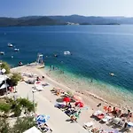 Seaside Mit Blick Auf Wasser By Interhome 科马尔纳