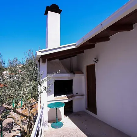 Apartamento Seaside Mit Blick Auf Wasser By Interhome