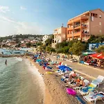 Apartment Seaside Mit Blick Auf Wasser By Interhome *